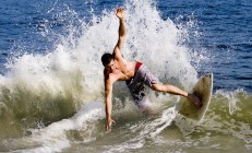 米兰体育app入口-美网碾压法网？辛纳惊艳四座背后的网球格局新变局