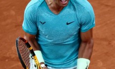 米兰登录入口-包含法网翻盘戴维斯杯，纳达尔扛起全队的词条