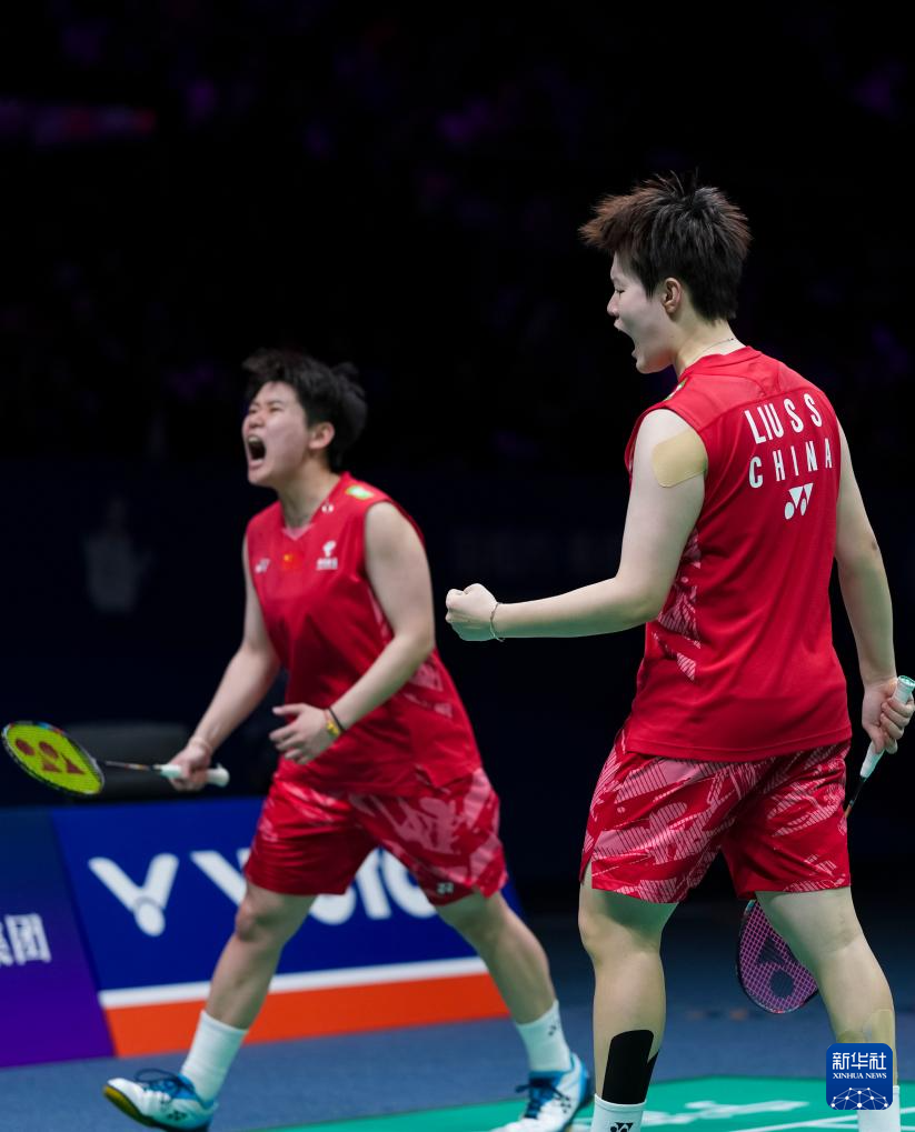 意外发生！女子羽毛球决赛险些翻盘的简单介绍