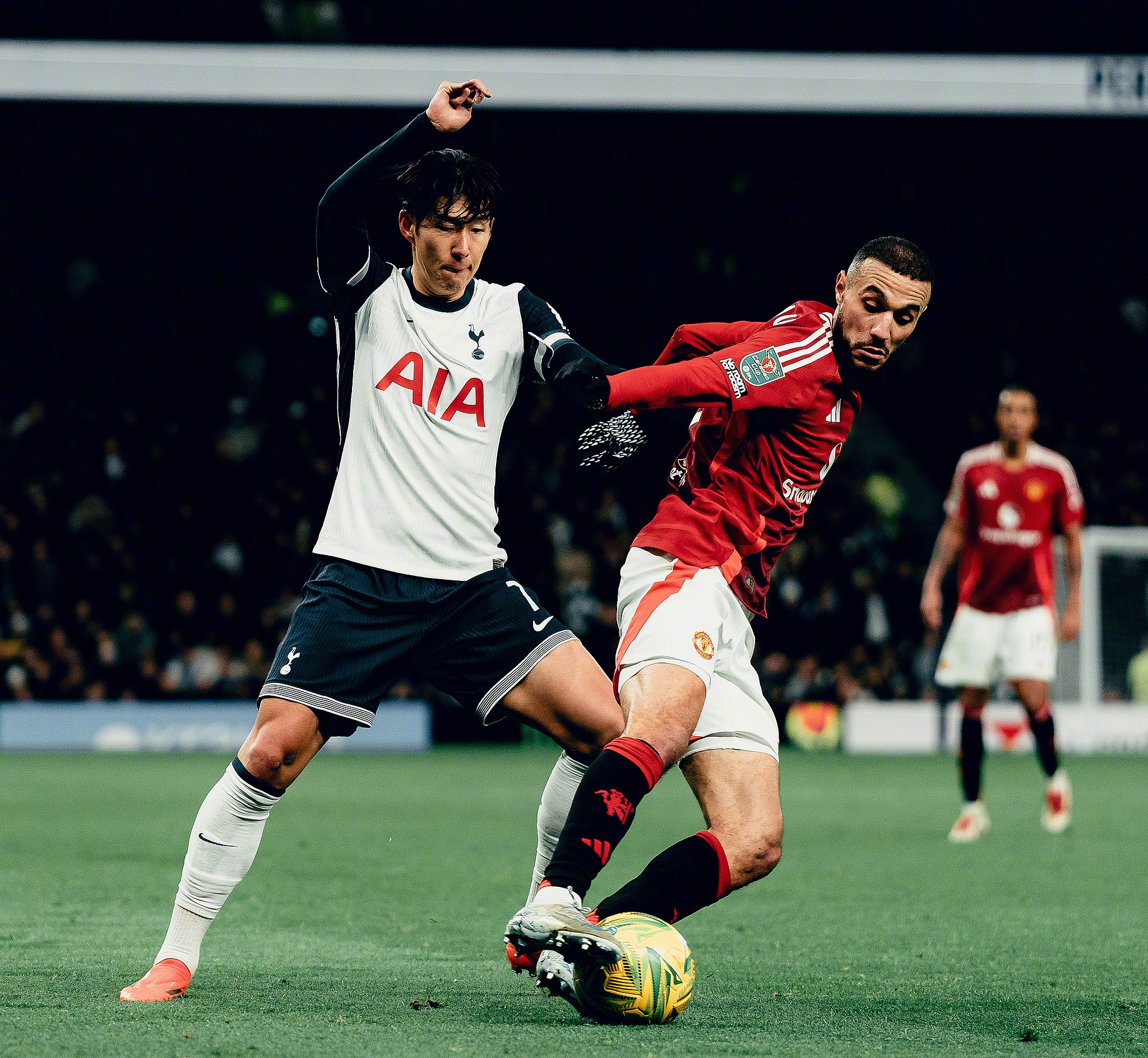 关于热刺战胜对手，不败战绩得以继续保持的信息