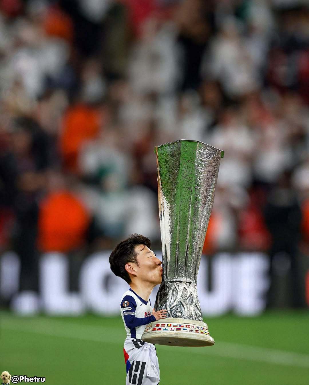 关于热刺战胜对手，不败战绩得以继续保持的信息