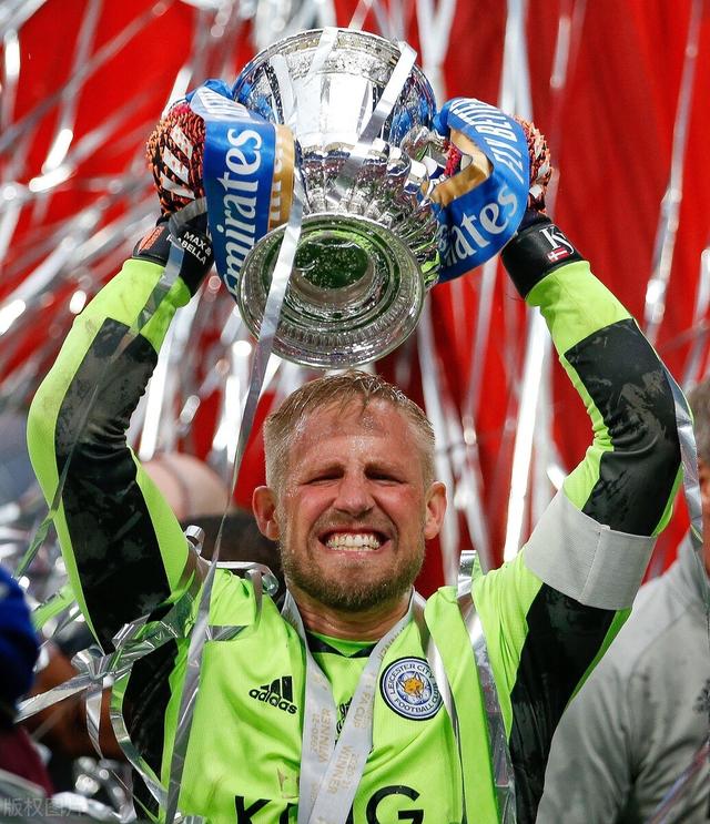 丹麦队险胜法国队，黄鸭组合刷新纪录的简单介绍